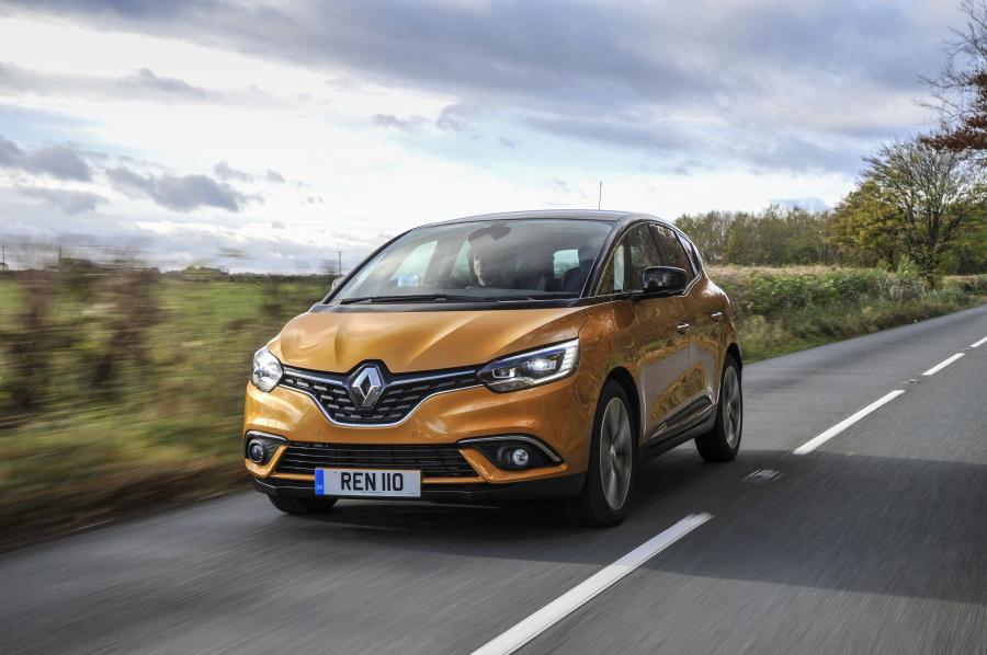  Renault Scenic 2016 года  (UK) (фото 8 из 32)